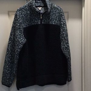 Fleece pull over with zipper